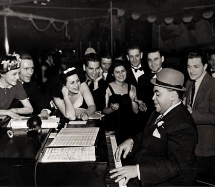 Fats Waller with fans